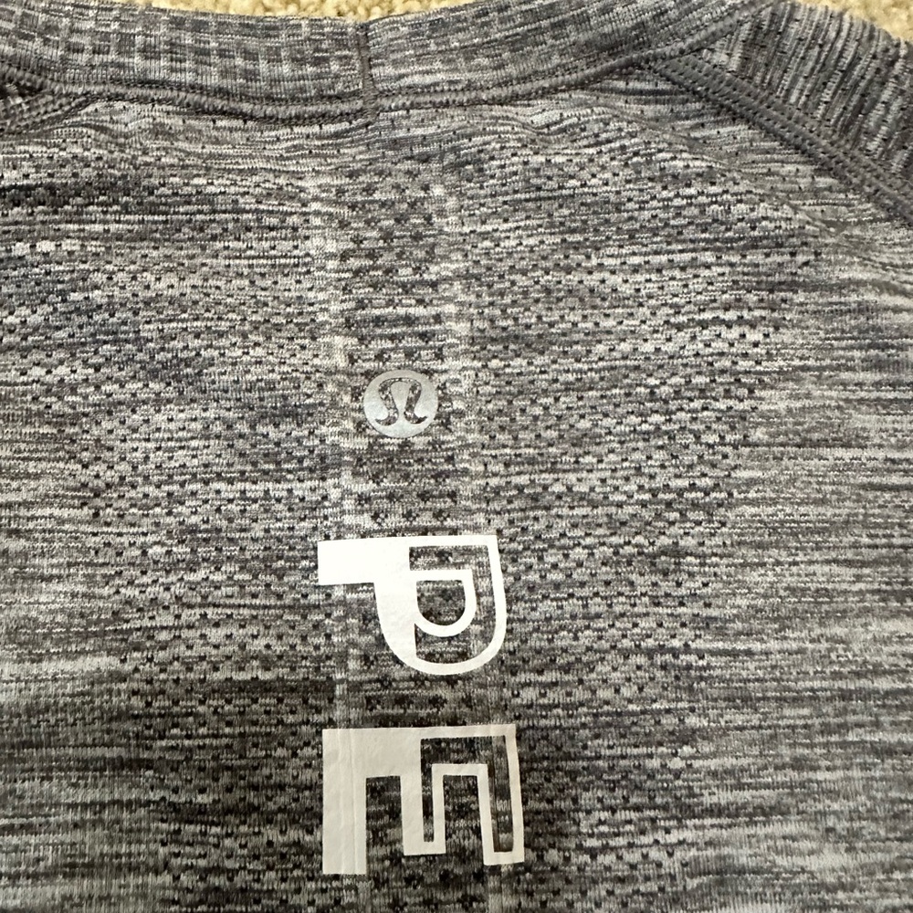 Lululemon Swiftly Tech Tee - Peloton - Size 8 - $… - image 3